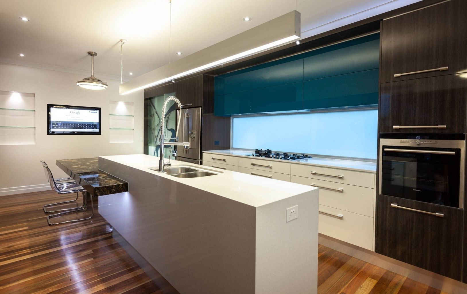 Кухня Дизайн 2023 С Телевизором