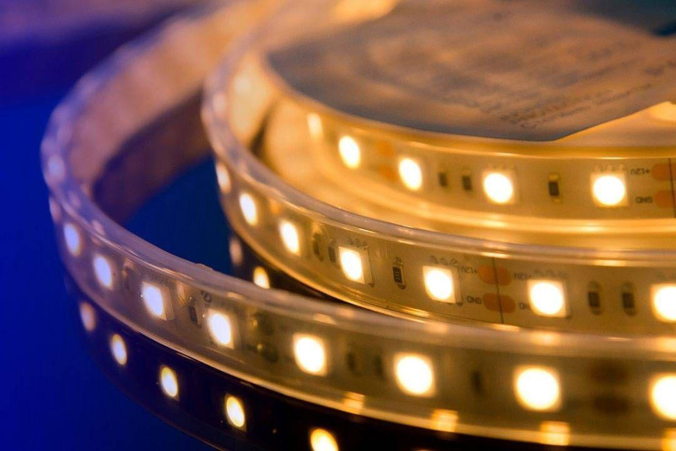 Светодиодная влагозащищенная лента DesignLed 14,4W/m 60LED/m 5050SMD теплый белый 5M 000519 в строительном магазине