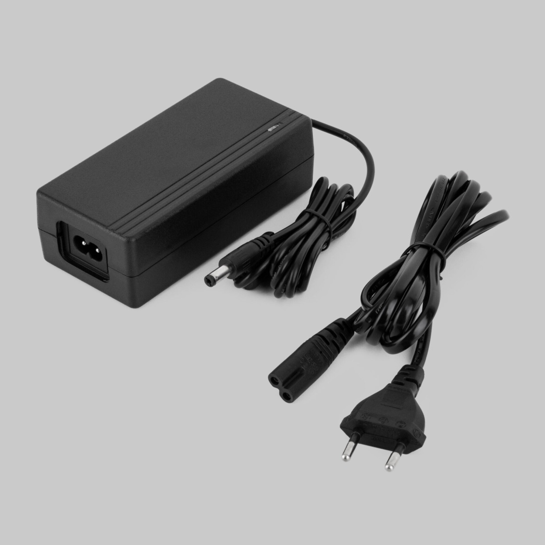 Блок питания для светодиодной ленты 24 В 72W Трансформатор 24V 72W в строительном магазине