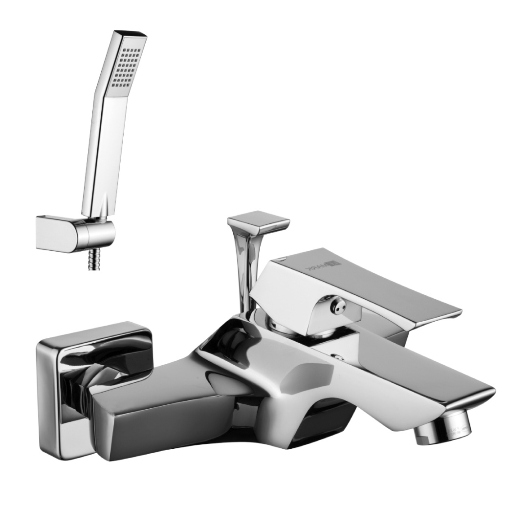 Смеситель для ванны Lemark Unit (LM4502C) в строительном магазине