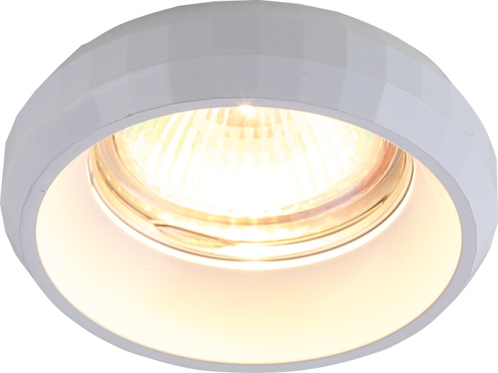 Точечный встраиваемый светильник Divinare SCUGNIZZO 1737/03 PL-1 в строительном магазине