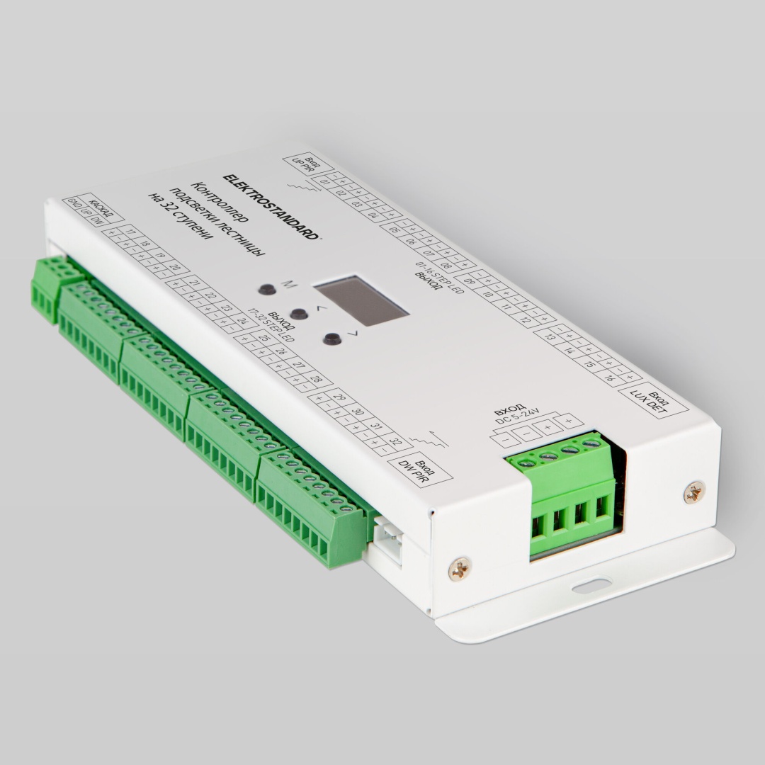 Контроллер подсветки лестницы на 32 ступени 95008/00 в строительном магазине