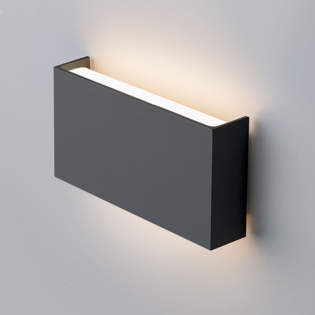 Уличный светодиодный светильник GOLF 1705 TECHNO LED графит в строительном магазине