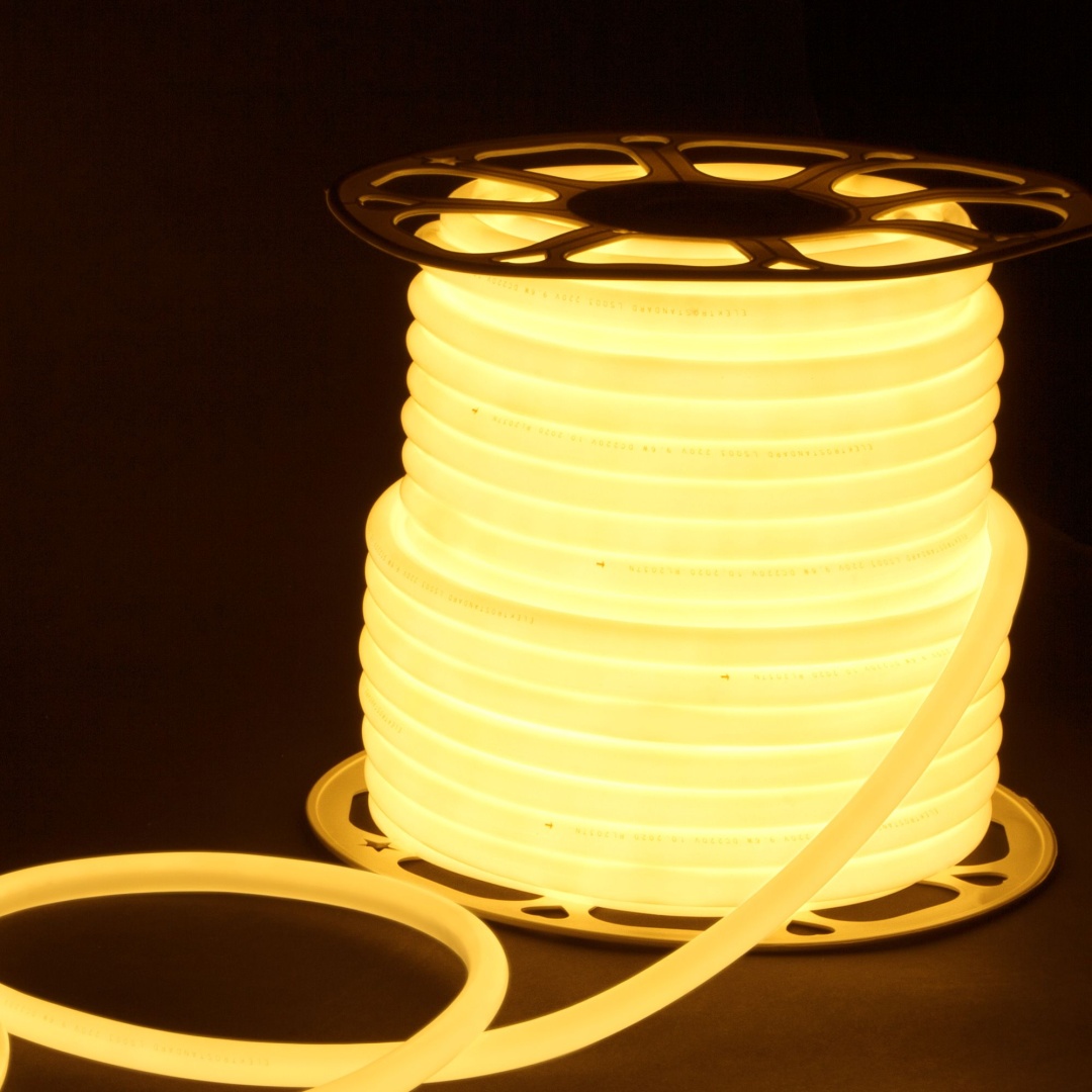 Светодиодный гибкий неон 220 В 9.6 Вт/м 144 Led 2835 IP67, круглый теплый белый 3300 K, 50 м Гибкий неон 220V 9,6W 144Led 2835 IP67 круглый теплый белый, 50 м в строительном магазине