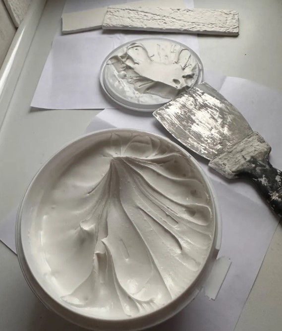 plitochniy-kley-kak-vybrat-pravilno (2).jpg plitochniy-kley-kak-vybrat-pravilno (2).jpg